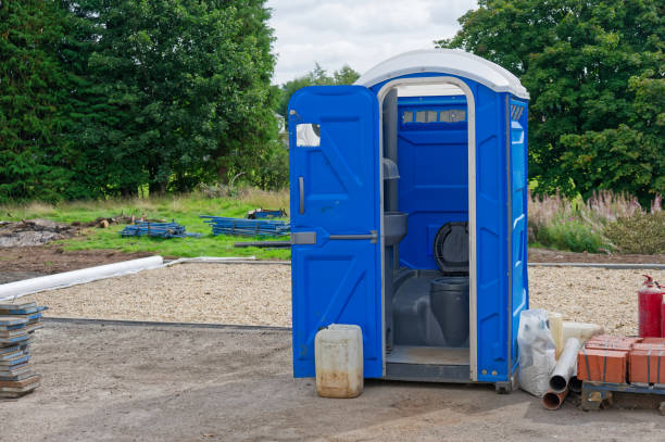 Best Deluxe Portable Toilet Rental  in Lake Camelot, WI